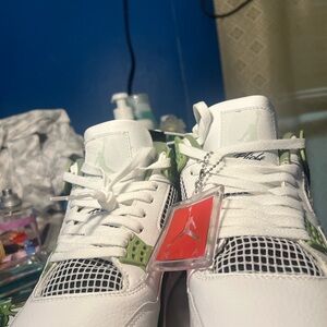 Air Jordan 4 sea foam Size 11